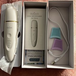 GUGUG Facial Skin Scrubber